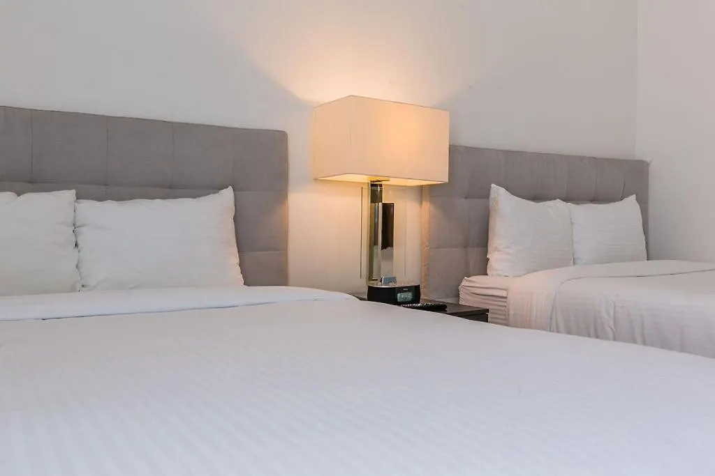 All You Need Is Love,,, And A Oceanview Condo! Palm Beach Apartment